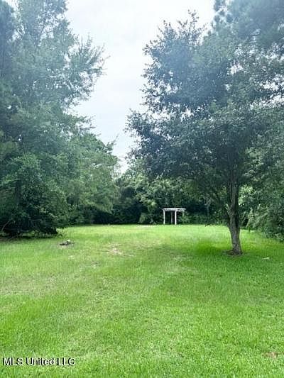 1st image of 125 Dogwood Dr