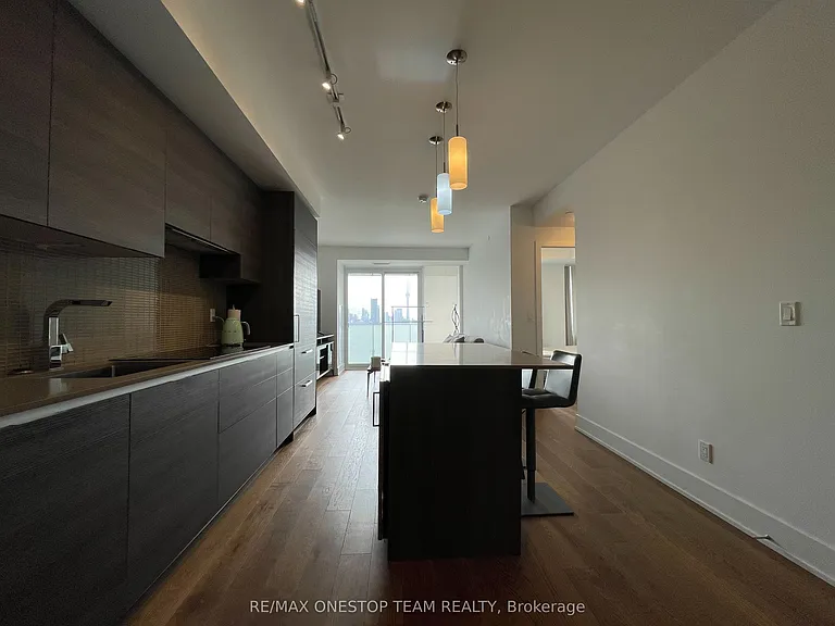 200 Bloor St W #2902 — Photo 6