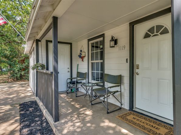 1119 McCormick St, Denton, TX 76201