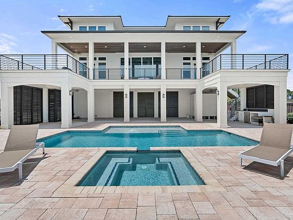 3rd image of 1094 Seabreeze Ln