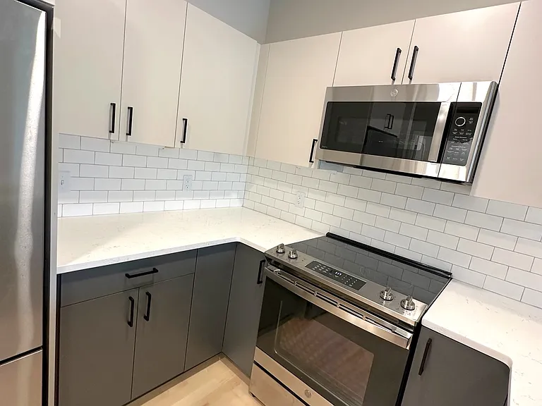 20 Upper Falls Rd #201 — Photo 4
