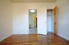 2nd image of 128 Mac Dougal St