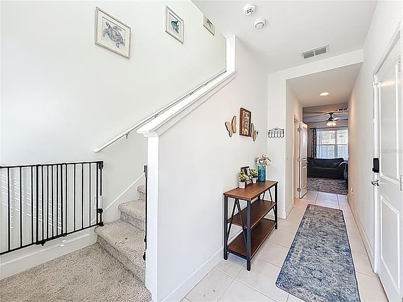 3rd image of 1371 Captiva Cv