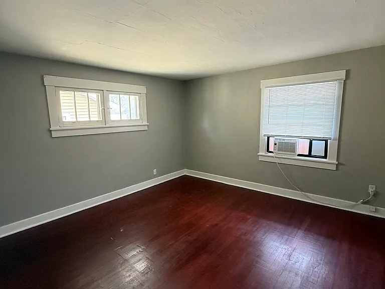 2267 Dixie Hwy — Photo 8