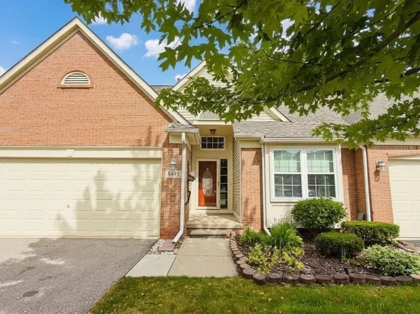 5492 Elmhurst Dr, Trenton, MI 48183