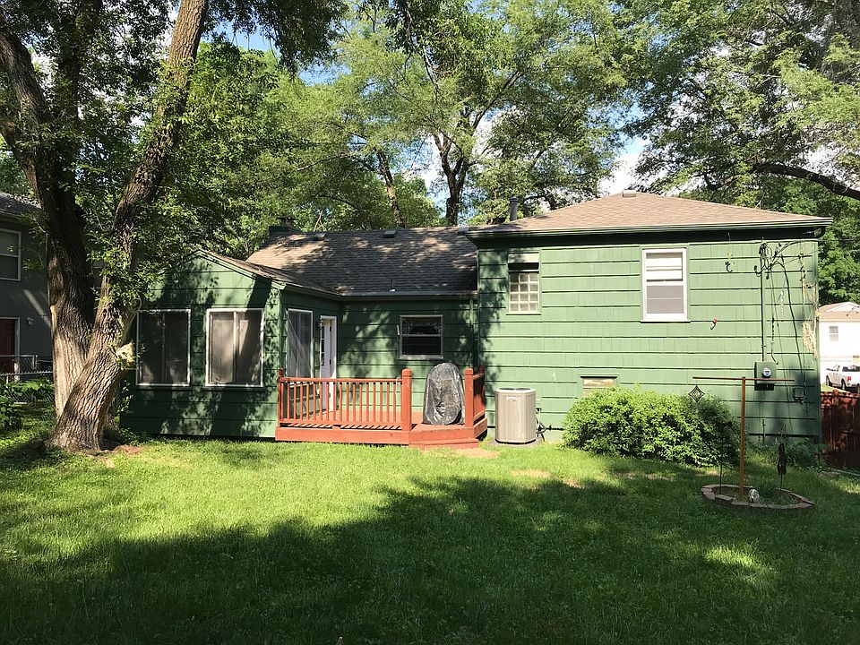 2nd image of 7620 Windsor Dr
