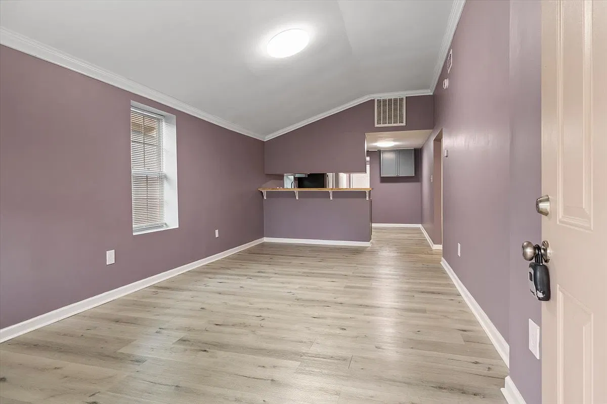 3 bed, 1231 sqft, $1,895 — Photo 4