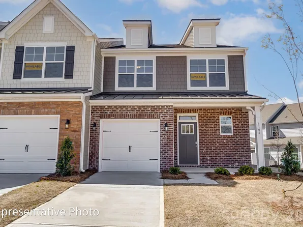 4359 Black Ct, Harrisburg, NC 28075