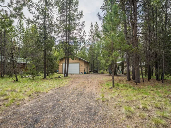 55827 Wood Duck Dr, Bend, OR 97707