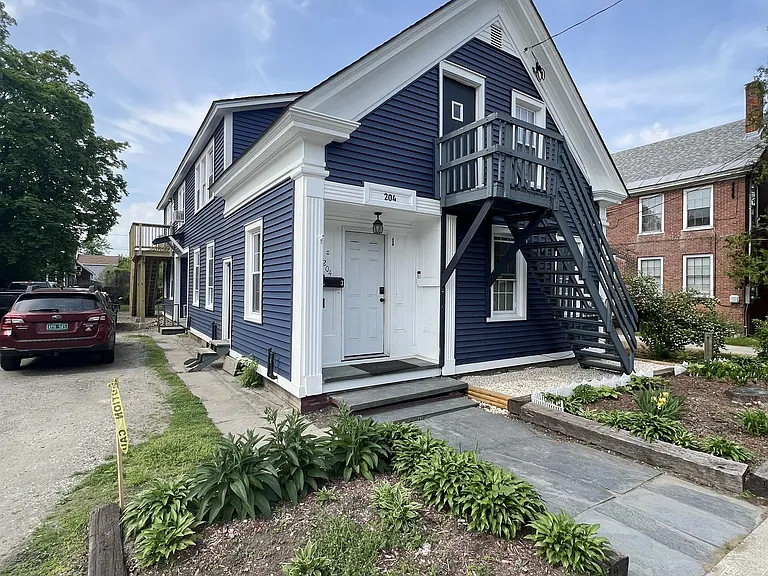 204 Main St #3 — Photo 15