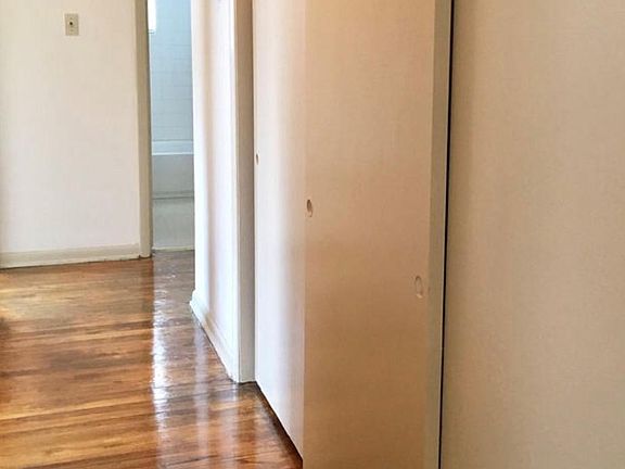 4th image of 2438 E Kelly St APT 35C