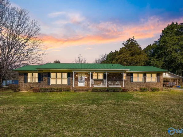 937 County Road 470, Scottsboro, AL 35768