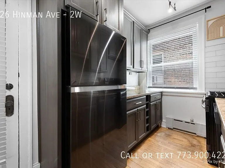 726 Hinman Ave #2W — Photo 9