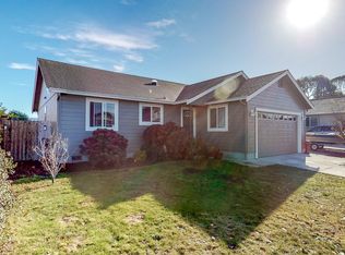 1715 Oakdale Dr, McKinleyville, CA 95519