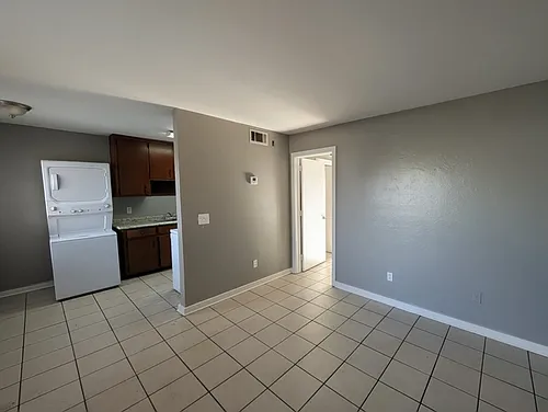 205 Lovelace Dr #1 Photo 1