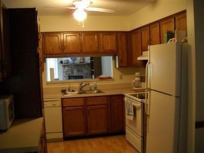 4th image of 10003 Blossom Ln