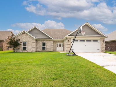 2358 Lakeshore Ln, Cabot, AR, 72023