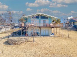 3151 Juniper Ln, Graford, TX 76449