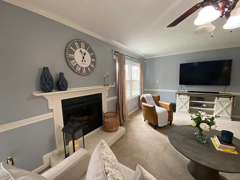 205 Fischer Dr — Photo 6