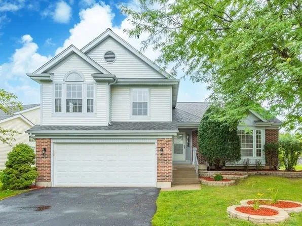 1278 Lexington Ln, Lake Zurich, IL 60047