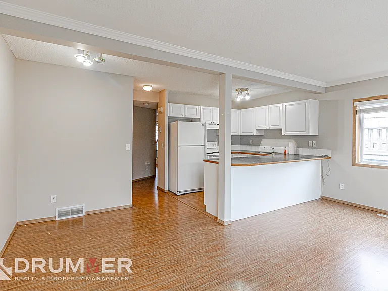 107 Country Hills Vlg NW #107 — Photo 9