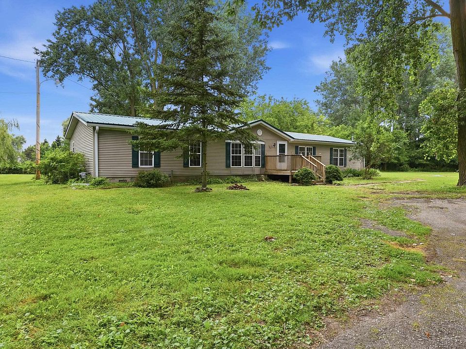 1st image of 301 Barn Dr