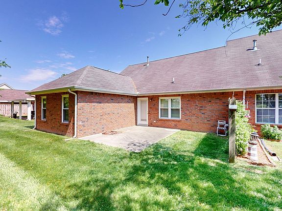 4th image of 1720 Keeneland Ct