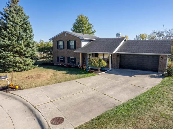 1047 Steven Ct, Roanoke, IN 46783