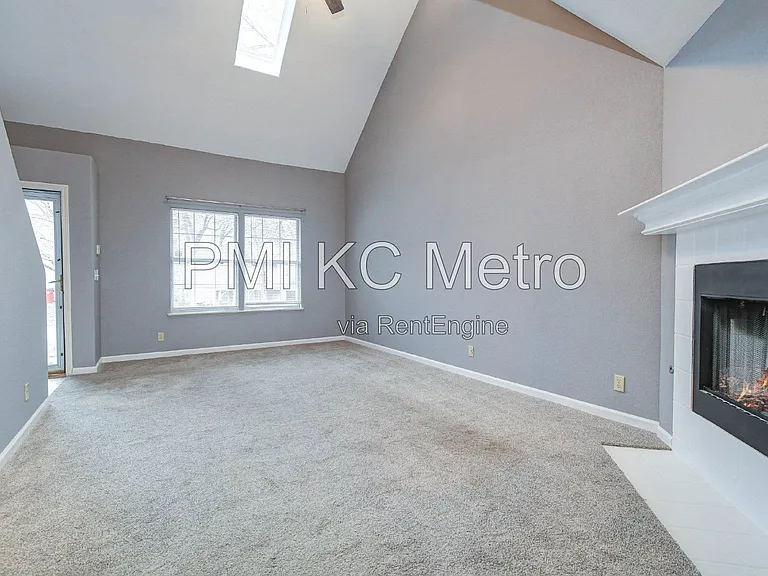 15811 E 20th St S — Photo 13
