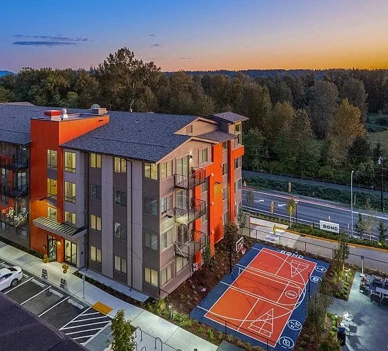 The Bond Apartments — Photo 18