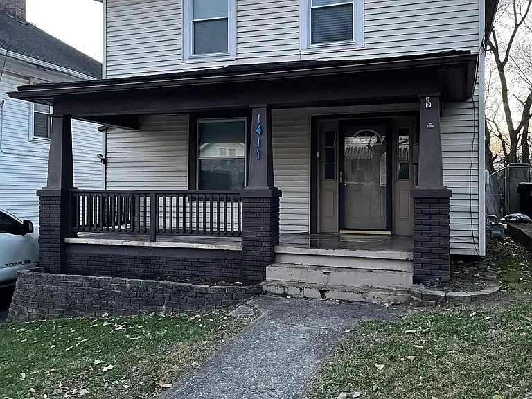 1411 Linden Ave — Photo 12