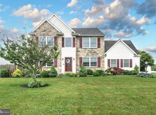 3985 Sheppard Dr, Dover, PA 17315