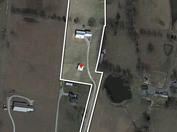 2nd image of 1547 Manley Loop