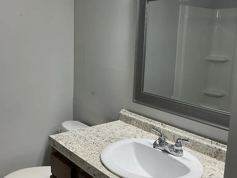 1402 Tailrace Dr #1 — Photo 12