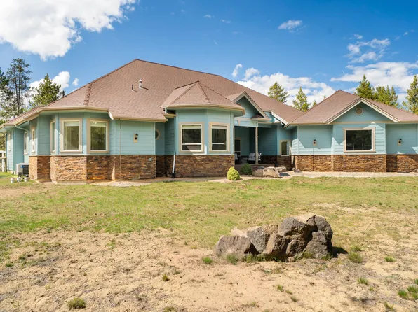 17045 Shawnee Cir, Bend, OR 97707