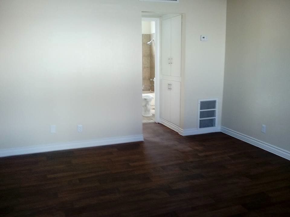 2nd image of 2615 Van Patten St APT 5