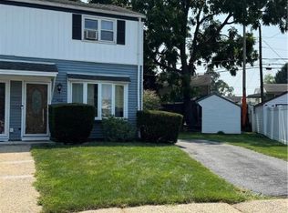 1402 Uelen Ct, Bethlehem, PA