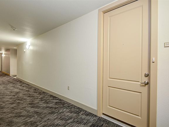2nd image of 3505 Sage Rd Unit 2402