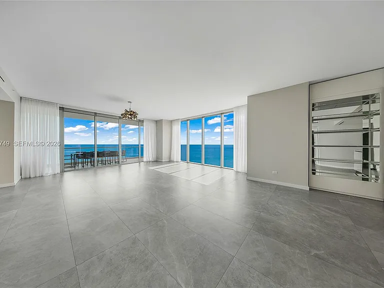 18501 Collins Ave #1804 — Photo 4
