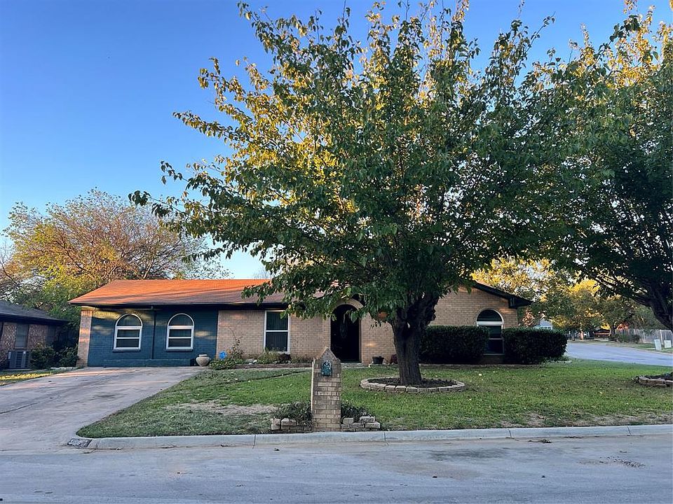1st image of 3257 Oak Timber Dr