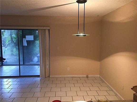 3rd image of 48 Matador Ln
