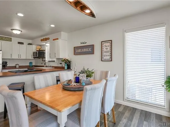 57 Spring Hill Rd, Sunrise Beach, MO 65079