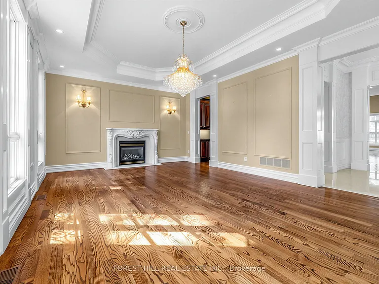 8 Colvestone Rd — Photo 7
