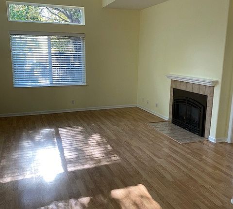 4th image of 1321 Farragut Cir