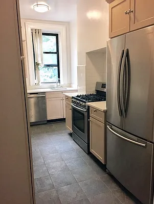 Rented by Brown Harris Stevens | media 19