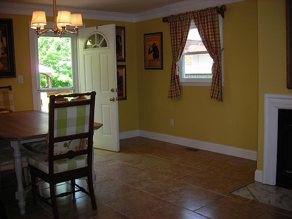 5th image of 1486 Townley Dr
