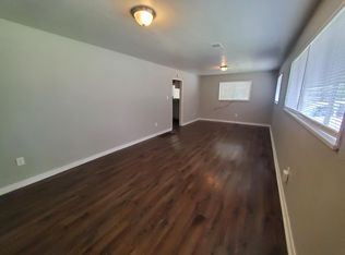 4235 Crescent Pl, Jackson, MS 39206