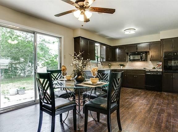 4th image of 7441 Maple Dr