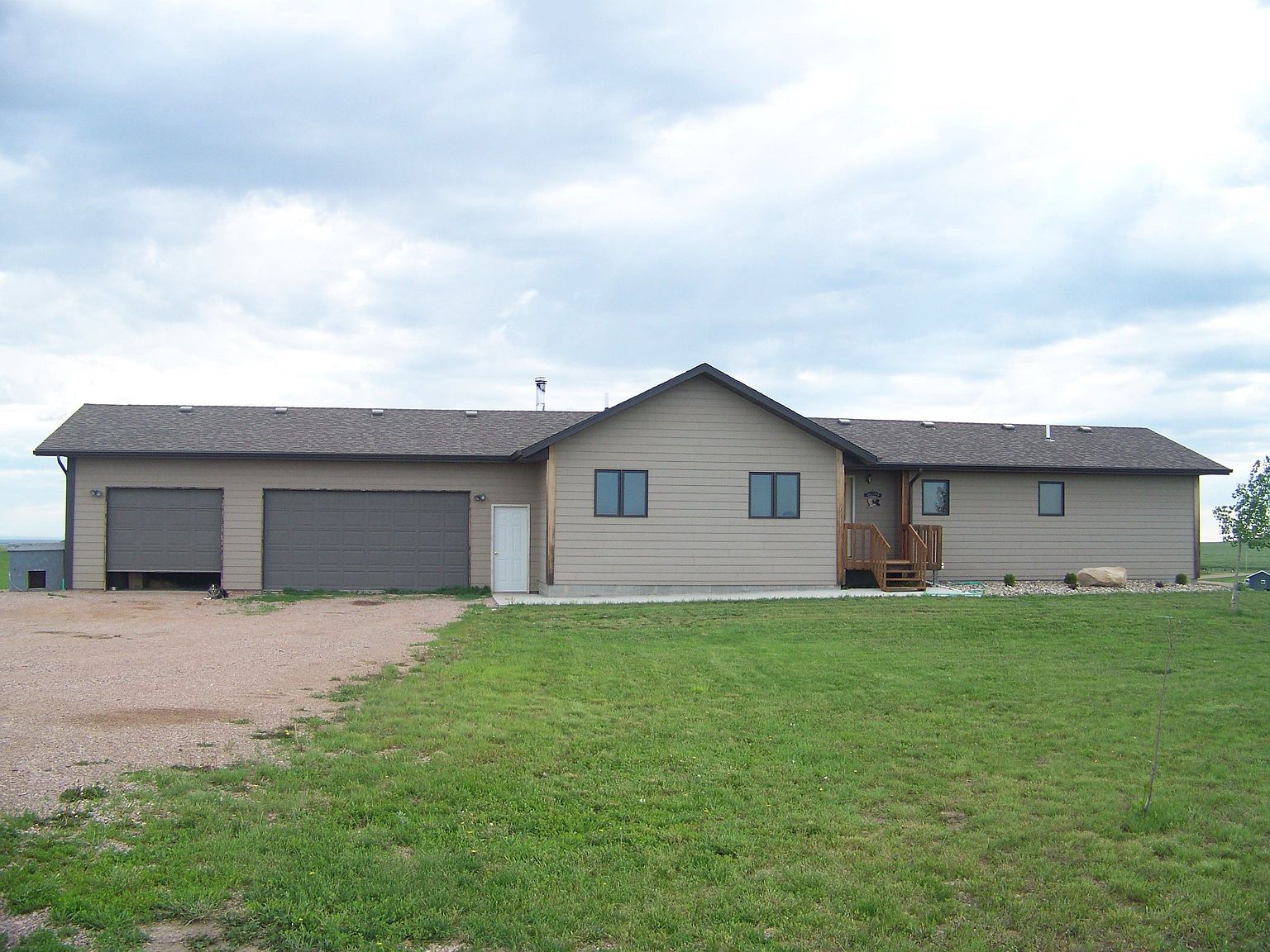16069 Englehart Ln, New Underwood, SD 57761 Zillow