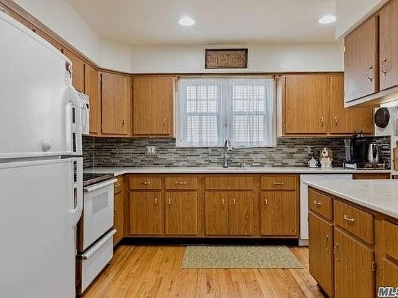 5th image of 257 Union Ave